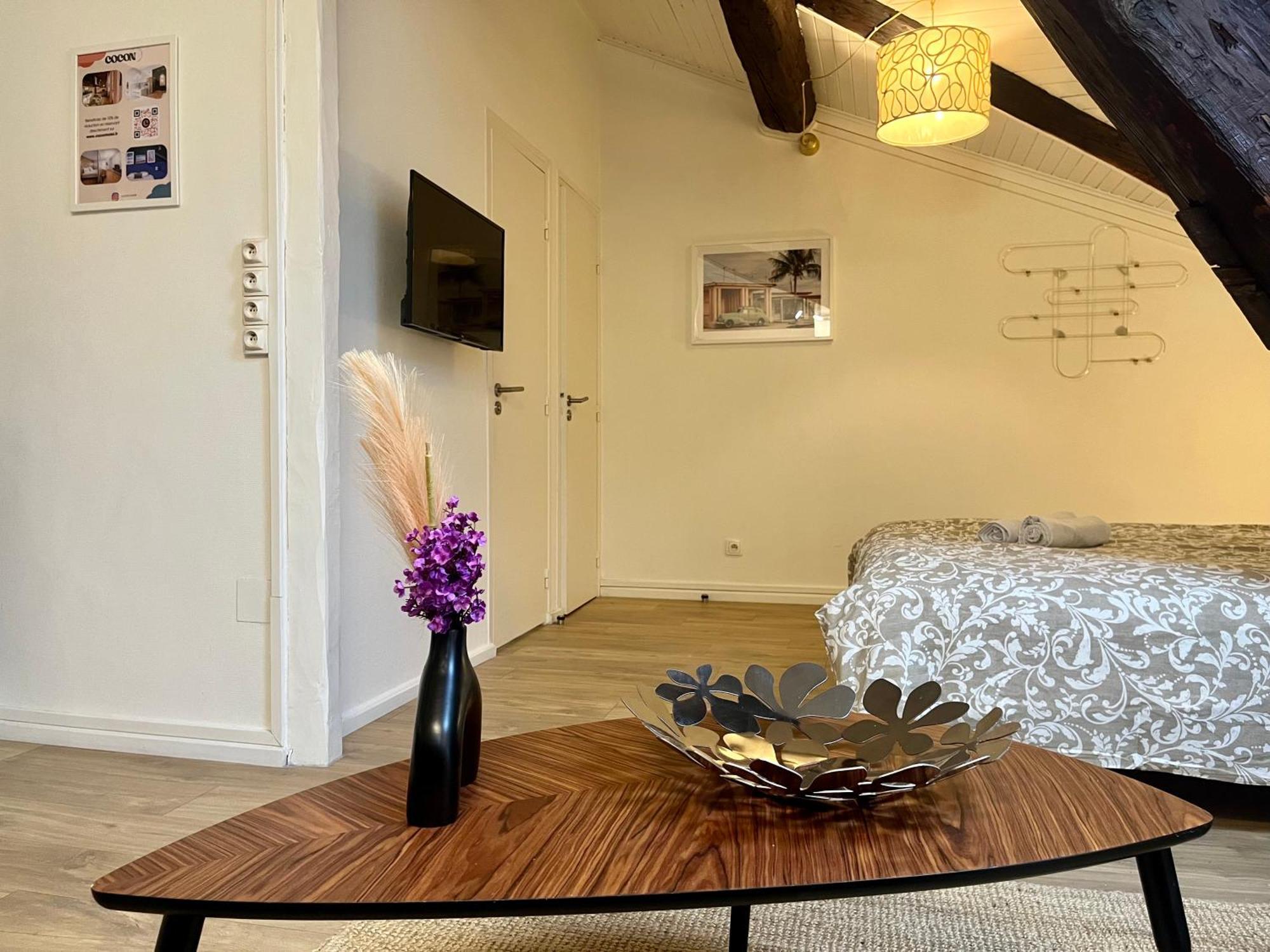 Suite Polka Лион Экстерьер фото